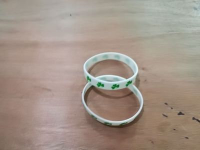 SH18120001WT St Patrick's Day Shamrock Bracelets