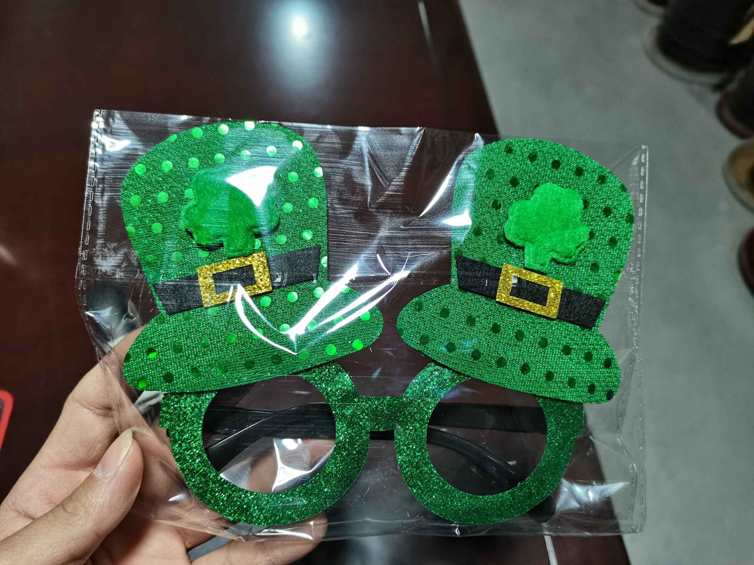 18HKSUN015BGR Glittered Leprechaun Hat Glasses